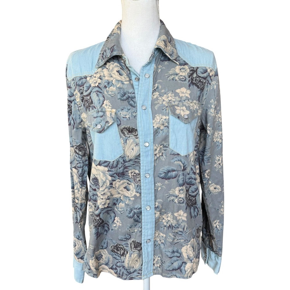 Love The Label Floral Western Snap Front Shirt Blue Chambray Cotton Small